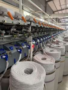Fil à tricoter en coton recyclé doux Ne 6.2S/1 - 8S/1, mélange 35/65 coton recyclé/polyester à filature ouverte pour la fabrication de gants - Product Image 2