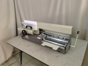 Mesin Penjilid Lem Manual A4 Heavy Duty 320mm untuk Buku Kertas Tebal dengan Konstruksi Logam dan Ketebalan 40mm - Product Image 5