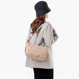 Venta Directa de Fábrica de Cubos de Embalaje de Nailon de Gran Capacidad con Cierre de Cremallera, Estilo Moderno, Correas de Hombro Ajustables - Product Image 5