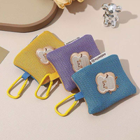 Sac anti-moustiques en maille douce pour l'été, pochette brodée mignonne pour écouteurs, idéal pour les activités de plein air des enfants, découpe et estampage, taille personnalisée