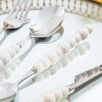 Couverts de luxe légers style Ins avec perles, couteau, fourchette, cuillère, pour la maison, la restauration occidentale, le steak, manche en céramique, poli miroir, vente en gros