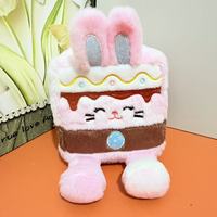 Jouet en peluche OEM ODM pour animaux de compagnie, jouet de dentition adapté aux animaux, lapin en peluche en forme de gâteau, design de dessin animé, avec couineur et sonnette intégrés