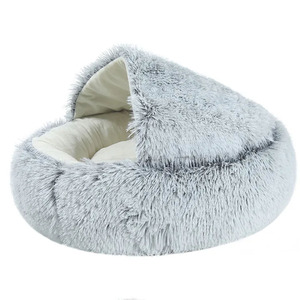 Vente en gros de lits pour animaux de compagnie en peluche luxueux et chauds, multicolores, semi-fermés, pour animaux de compagnie de petite et moyenne taille - Product Image 1