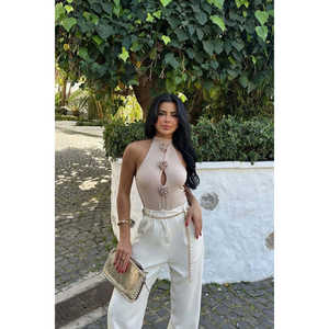 บอดี้สูทสีเบจลายกุหลาบผูกเชือก สไตล์ลำลองหวานๆ ไซส์พลัส ผ้าถัก ชุดชั้นในแบบสั้นเหนือเข่า ลายพิมพ์ สำหรับฤดูใบไม้ร่วงและฤดูร้อน - Product Image 2