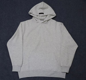 Set Essenziale <span class=keywords><strong>da</strong></span> <span class=keywords><strong>Uomo</strong></span> SS22 con <span class=keywords><strong>Felpa</strong></span> con Cappuccio Jogger e <span class=keywords><strong>Pantaloni</strong></span> della Tuta di Lusso Firmati - Product Image 2