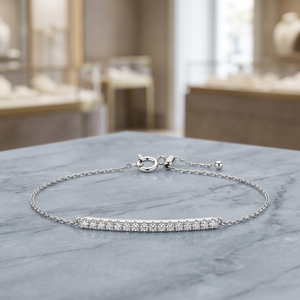 Pulsera Minimalista de Plata 925 con Cadena y Barra de Diamantes Redondos con Engaste en Canal, Unisex, para Uso Diario - Product Image 3