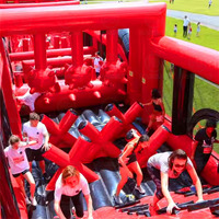 Parcours d'obstacles gonflable 5K Jeux de carnaval Dash Bounce Challenge Jeu de balles gonflables pour enfants et adultes