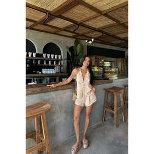 Conjunto de Dos Piezas de Lino Beige Candida XS/XS, Top Corto y Pantalones Cortos de Alta Calidad, Estilo Casual Tejido para Verano - Product Image 1