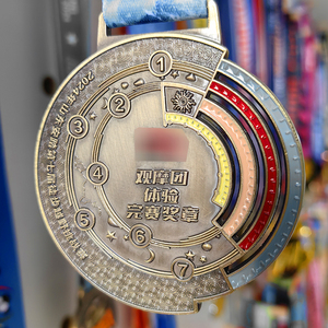 Médaille de course en métal 3D bon marché, prix sportif personnalisé, médailles de course de 5 km, marathon avec ruban, logo personnalisé plaqué <span class=keywords><strong>or</strong></span> - Product Image 1