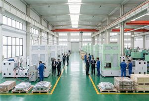 Máquina de Moldeo por Inyección y Estirado-Soplado de Alta Velocidad HGY150-V4-EV, Operación Automática, 110V/220V/380V, Garantía de 5 Años - Product Image 6