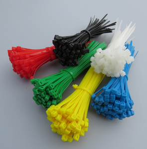 เครื่องฉีดพลาสติก PET แบบอัตโนมัติสำหรับผลิตพรีฟอร์ม - Product Image 4