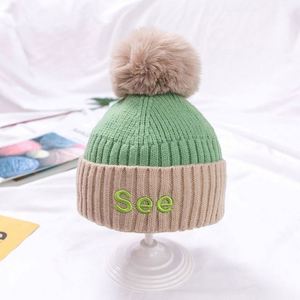 Gorro de Invierno para Bebé con Pompón, Combinación de Colores, Gorro de Lana Tejido Cálido para Niños - Product Image 4
