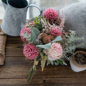 Bouquet de fleurs artificielles parfumées transfrontalières roses pour décoration de mariage CF01403 - Product Image 1