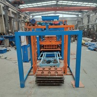 Machine à fabriquer des blocs creux en ciment semi-automatique QT4-40-2, machine à briques à faible coût pour les petites entreprises