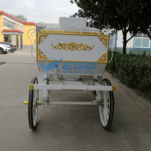 Carroza Real de Turismo con Diseño Victoria, Modelo 2026, de Lujo, Eléctrica y sin Caballos, para Parques de Atracciones - Product Image 3