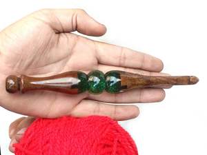 Resin And Wooden <b>Crochet</b> <b>Hooks</b> Set Multicolor Lightweight Comfortable Grip Durable For Knitting <b>Crochet</b> And DIY Yarn Crafts - Product Image 4