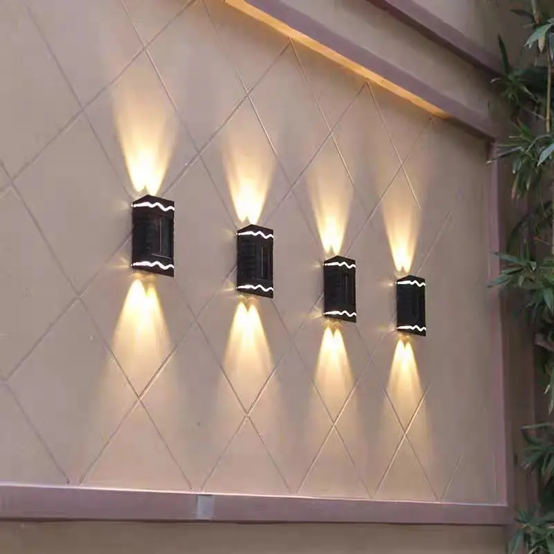 Buiten Zonne-Energie Tuinlamp Creatieve Straat Binnenplaats Decoratie Op En Neer Verlichting Led Muur Hanglamp