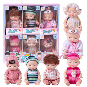 Vente en gros Rebirth Girl Doll Cadeau de Noël 11cm Petite poupée de simulation Jeu d'habillage pour bébé endormi Jouet pour enfants - Product Image 2