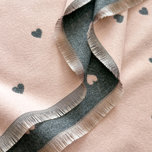 Écharpe Jacquard en forme de cœur en cachemire pour femme-Mélange <span class=keywords><strong>acrylique</strong></span> doux-Enveloppe à la mode bicolore-Accessoire châle d'hiver polyvalent - Product Image 3