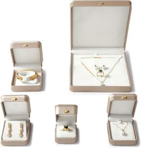 Boîte à bijoux personnalisée en cuir PU pour alliance de mariage, ensemble d'emballage avec logo pour boîte à bijoux - Product Image 4