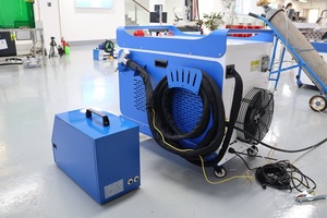 เครื่องเชื่อมไฟเบอร์เลเซอร์แบบพกพาขนาดเล็ก 4-in-1 รุ่นใหม่ 3000W ความปลอดภัยสูง รับประกัน 2 ปี - Product Image 3