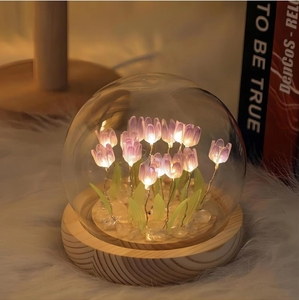 Lampe LED miniature moderne faite à la main en verre cristal, décorative pour la maison, fleurs de tulipe, veilleuse de chambre, tulipe en acrylique, batterie PC - Product Image 3