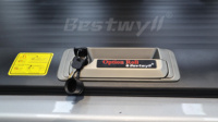 BESTWYLL Factory Aluminium Pickup Lockable Retractable Truck Tonneau Cover Hard Hilux Travo 2026 Bed Cover F172