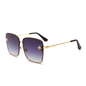 <span class=keywords><strong>Gafas</strong></span> de Sol Geométricas New Geometry Little Bee para <span class=keywords><strong>Mujer</strong></span>, Coloridas, Cuadradas, Modernas, sin Montura, de Metal - Product Image 2