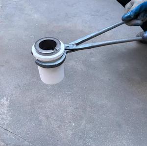 ملقط من الحديد وملقط من الجرافيت بطول من 400 مم إلى 450 مم، يتناسب مع بوتقة الجرافيت والكوارتز بوزن 2 كجم، 1 #   و2 #   بوتقة السيليكون - Product Image 5