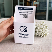 Présentoir de comptoir en carton imprimé sur mesure, pliable, avec support pour brochures et codes QR, pour promotion d'événements publics