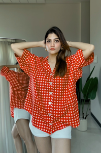 Camiseta de Picnic en Positano para Mujer |   Tela Popelina de Algodón con Patrón Geométrico Informal |   Ropa Casual con Botones al Frente - Product Image 2