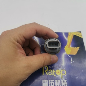 6D125E PC400-8 6D140 ND499000-6160เซ็นเซอร์คอมมอนเรล ND499000-6141 - Product Image 1