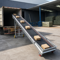 Convoyeur à bande mobile incliné pour le chargement et le déchargement rapide des conteneurs et des marchandises de véhicules dans la logistique