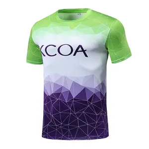 2023 120gsm Super Ringan Kain Jaring Menyerap Kelembapan Olahraga Sublimasi Pencetakan Olahraga T Shirt untuk Pria