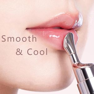 Gloss Repulpant Extrême pour les Lèvres à l'Acide Hyaluronique, Tube Compressible SPF, Volume Maximal - Product Image 6