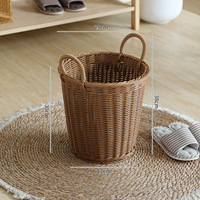 Panier à linge OEM en PP imitation rotin, anti-moisissure, antidérapant, durable, facile à transporter pour la garde-robe des clients d'hôtel