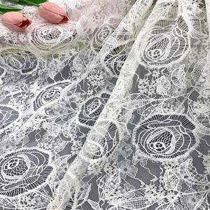 3D Lớn Hoa Mô Hình Ưa Thích <span class=keywords><strong>Sequins</strong></span> Laser Thêu 100% Polyester Ren Vải Cho Phụ Nữ Của Váy Cưới - Product Image 2