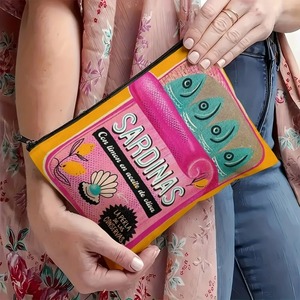 Bolsa de Cosméticos con Cierre Inspirada en Latas de Sardinas Estilo Español, Bolsa de Maquillaje Retro Reutilizable para Uso Diario - Product Image 4