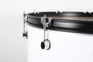 Customs d'usine 22/24/26 pouces <span class=keywords><strong>grosse</strong></span> <span class=keywords><strong>caisse</strong></span> blanche pour bandes d'élèves de l'école-chambre de tambour de marche en érable un corps de peuplier de qualité PET - Product Image 3