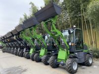 Hochwertiger Wolf Miniradlader WL 80 mit CE-Zertifizierung