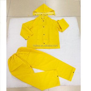 OEM Kids Toddler Boys <strong>Waterproof</strong> Rain <strong>Jacket</strong> <strong>and</strong> <strong>Trousers</strong> <strong>Set</strong> PVC 2pcs Rain Suit for Children - Product Image 2