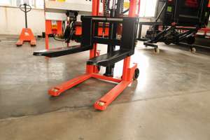 मिनी इलेक्ट्रिक फोर्कलिफ्ट 2ton अर्द्ध हाथ इलेक्ट्रिक स्टेकर - Product Image 6