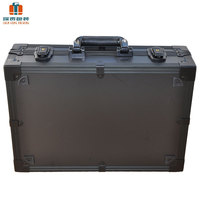 Fabricant chinois OEM/ODM, valise de rangement pour armes en alliage d'aluminium personnalisée, antichoc, anti-poussière, mousse EVA, serrure à clé métallique personnalisée
