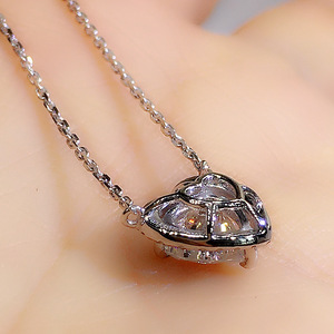 Collana con Ciondolo a Cuore per Donne, Semplice Accessorio Quotidiano, Catena per Clavicola - Product Image 4