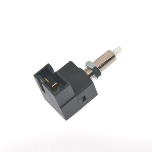 สวิตช์ไฟเบรก 93810-2E000 11213 สำหรับเปลี่ยนซ่อมสวิตช์อัตโนมัติ - Product Image 2