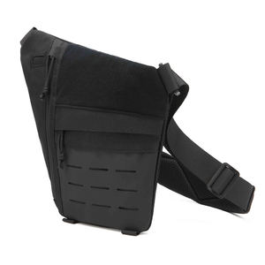 男性用タクティカルクロスボディスリングバッグ隠しキャリーガンバッグショルダーチェストパックパーソナルポケット - Product Image 2