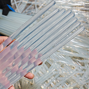 Chine Usine Hot Melt Adhésif <span class=keywords><strong>Tige</strong></span> 1KG En Vrac DIY Joint 7mm Transparent pour L'emballage - Product Image 4