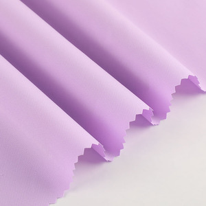 Tela Popelina Lisa Teñida de Peso Medio, 58/60 Pulgadas, Material para Abrigos y Chaquetas Resistentes al Viento, en Stock - Product Image 3