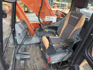 Équipement de construction d'occasion, excavatrice sur chenilles Doosan DX225, excavatrice d'occasion Dh225lc~7 à prix avantageux à vendre - Product Image 6