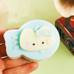 ของเล่นบีบรูปกระต่ายนุ่มนิ่มน่ารักแบบใหม่ บรรเทาความเครียด เงียบสงบ เหมาะสำหรับวัยรุ่นและผู้ใหญ่ พกพาสะดวก - Product Image 1